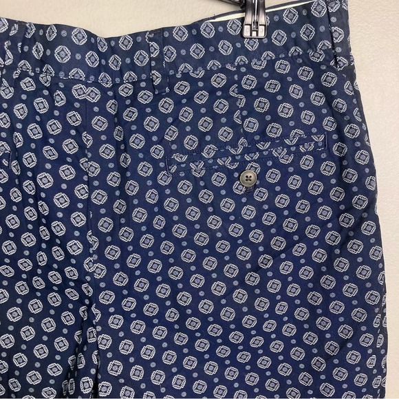 Club Monaco shorts men 33 NWT patterned trouser 10" chino blue pattern Baxter - Picture 4 of 12